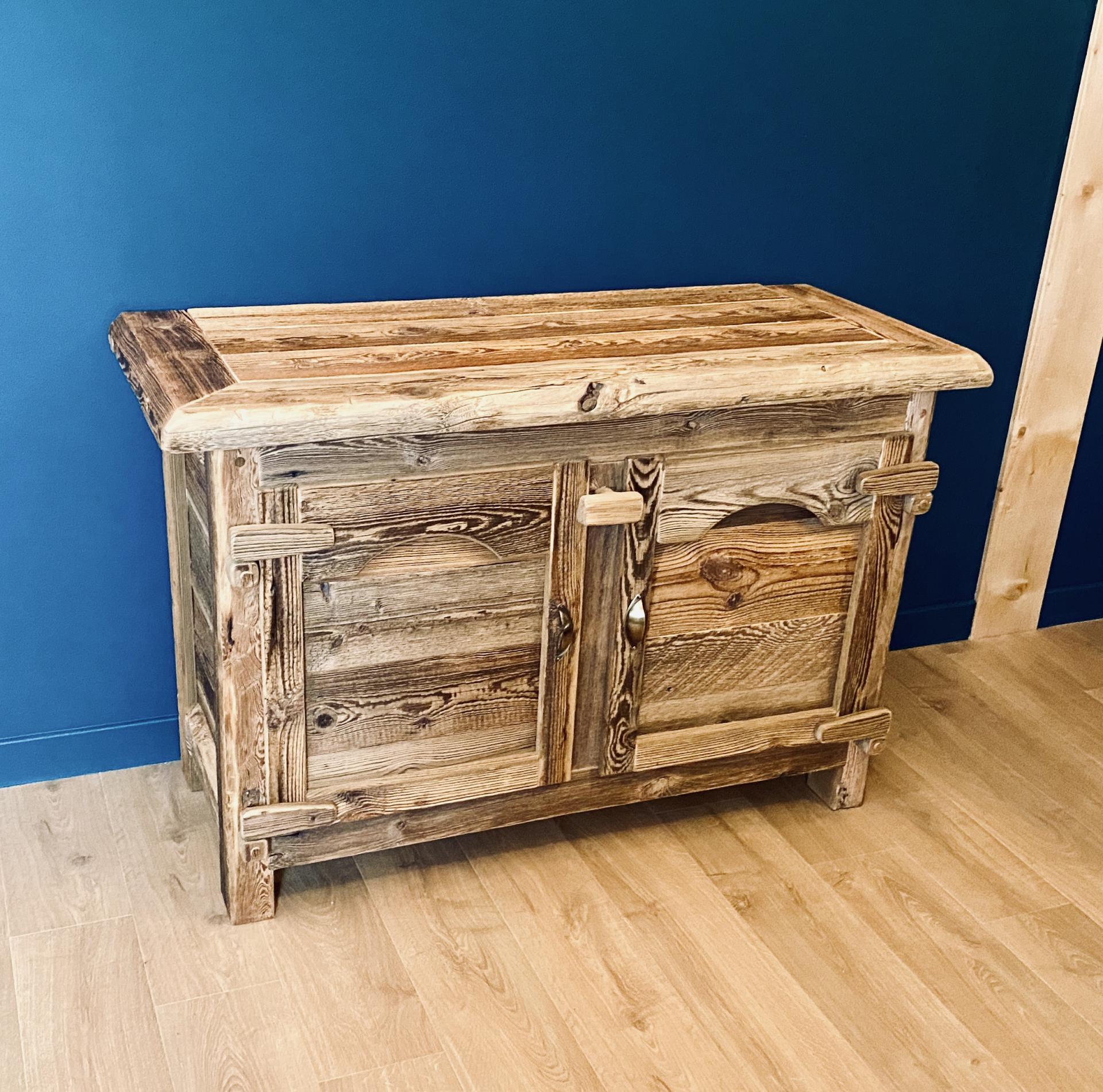 Commode vieux bois 2